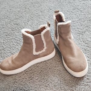 Tan Suede Ankle Boots with White Trim